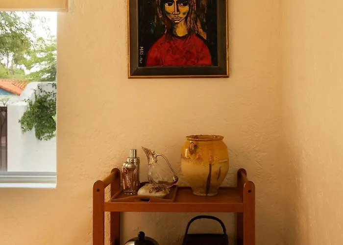 The A Designer Sam Hughes Retreat