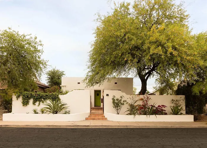 Сasa de vacaciones The A Designer Sam Hughes Retreat Tucson